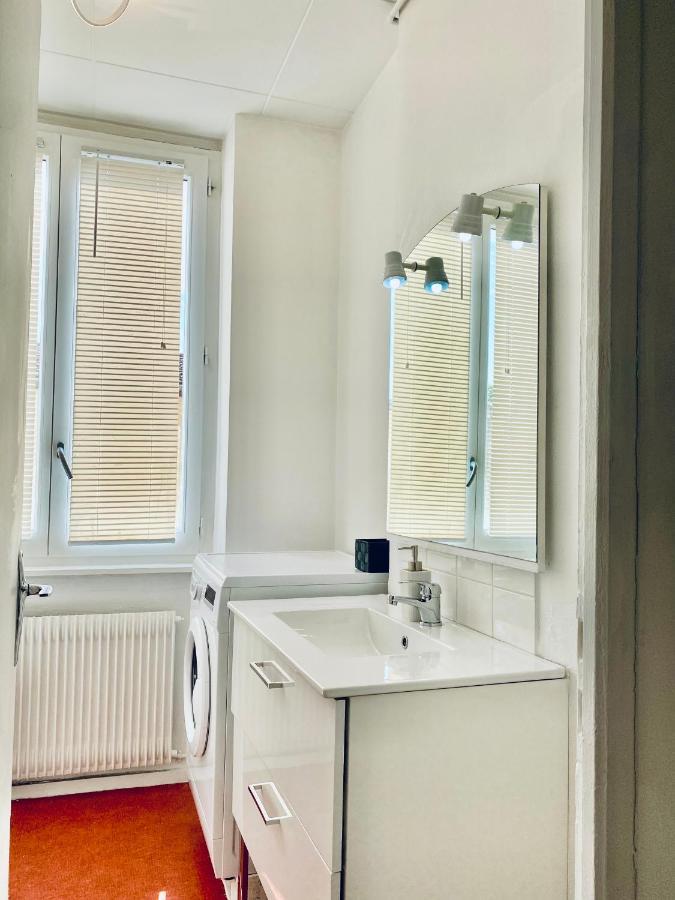 Lyon Full Entier Appartement Lião Exterior foto